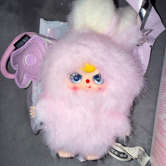 Baby Three Other - Baby Three Super Mini Bunny - Confirmed Letter R w/ Special Rare Eyes